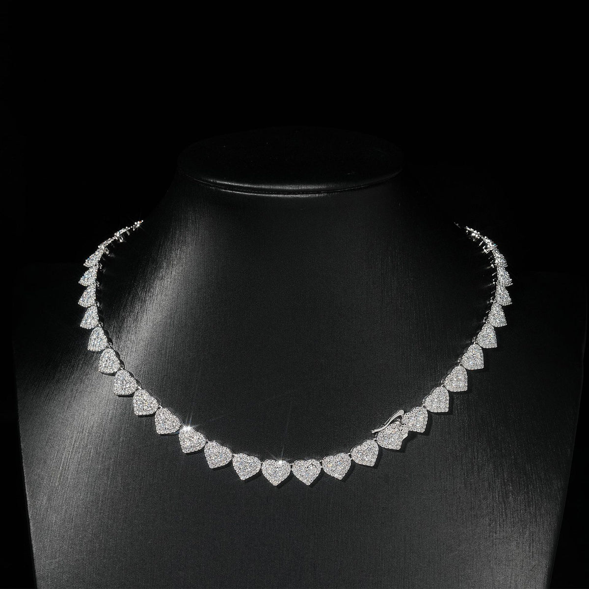S925 Moissanite Heart Cuban Chain Necklace