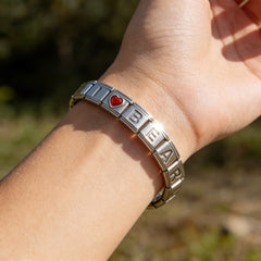 Chicago Bears Italian Charm Bracelet – Perfect Valentine’s Day, Holiday & Any Occasion Gift for Fans