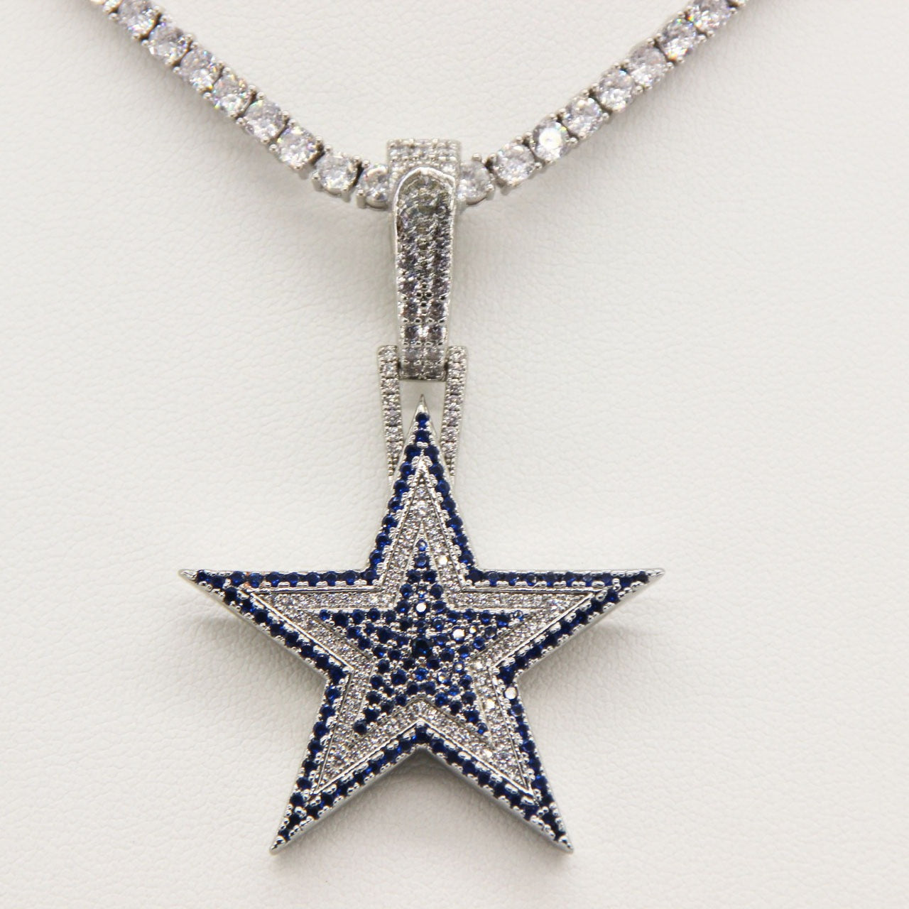 Dallas Cowboys Zircon Star Necklace - Front View