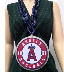 Oversize Sports Fan Chain Team Logo Pendant Necklace – Perfect Gift for Fans Game Day Decoration