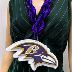 Oversize Sports Fan Chain Team Logo Pendant Necklace – Perfect Gift for Fans Game Day Decoration
