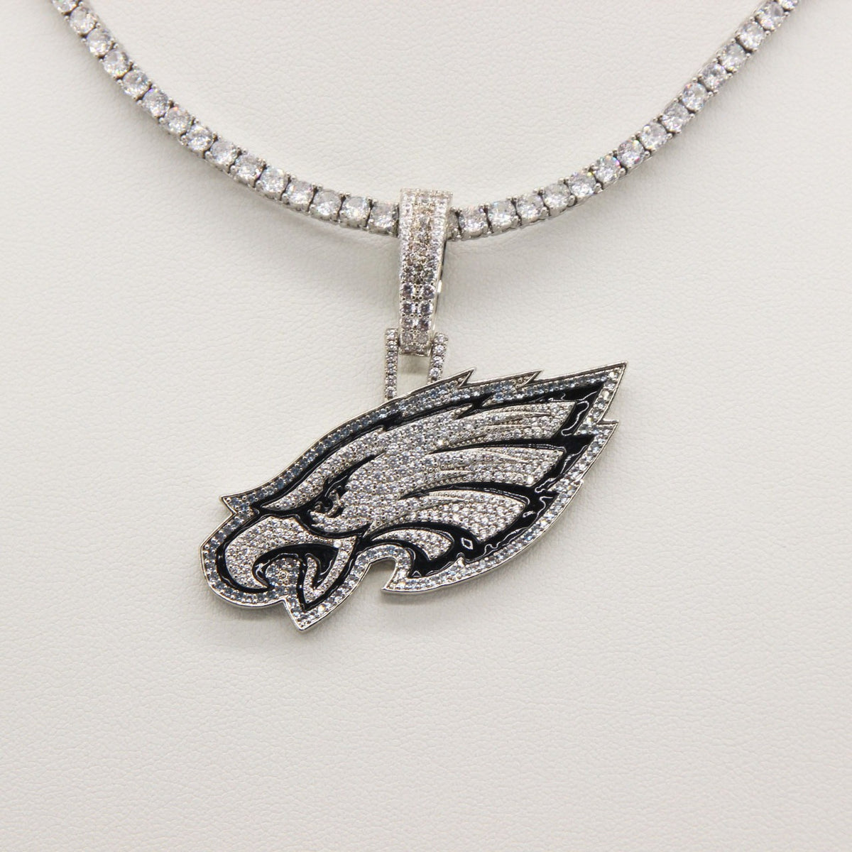 Philadelphia Eagles Zircon Pendant Necklace – Perfect Fan Gift for Game Day & Holidays