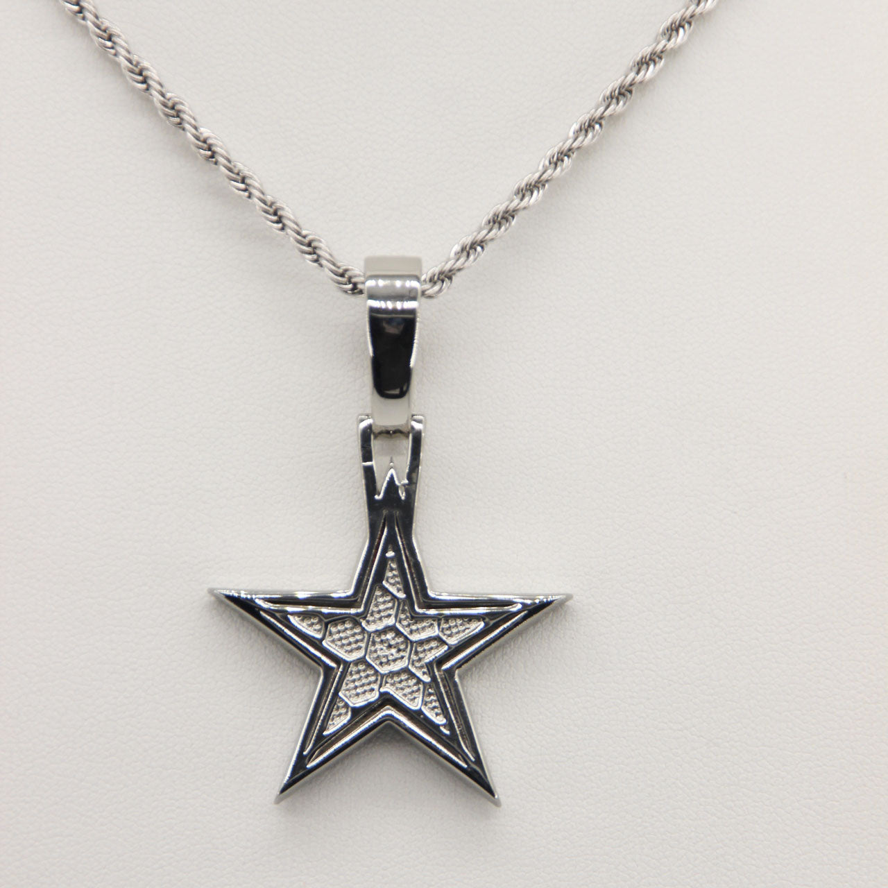 Dallas Cowboys Zircon Star Necklace - Collection Display
