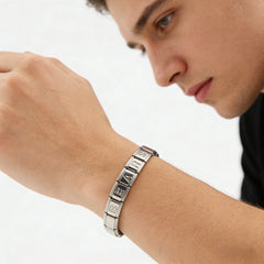 Chicago Bears Italian Charm Bracelet – Perfect Valentine’s Day, Holiday & Any Occasion Gift for Fans